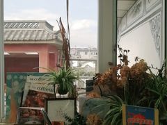 -唐咖精品咖啡(大理古城手冲店)