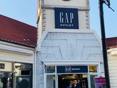 -GAP(王府井奥莱·香江小镇店)
