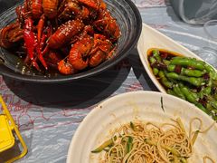 -肥肥虾庄·金牌油焖大虾(杨园滨江时代walk店)