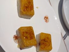 -阿瓦山寨·湘菜现炒·剁椒鱼头王(咸阳总店)