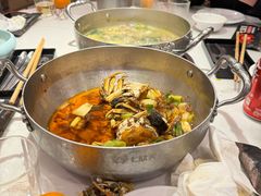 -七欣天香辣蟹火锅(闵行浦江欢乐颂店)