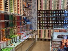 -VENCHI 闻绮(上海佛罗伦萨小镇店)
