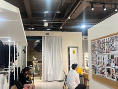 -天真蓝照相馆(西安南门王府井LAB店)