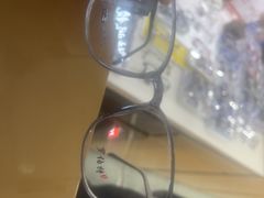 -罗伯特眼镜·蔡司官方授权(罗湖国贸店)