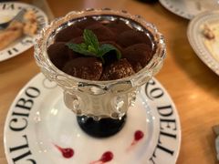 圣诞招牌提拉米苏含酒精-IL TEATRO 精品意大利餐厅