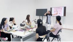 -KISS U 国际美学