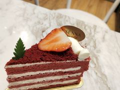 红丝绒-罗森尼娜(德思勤店)