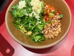 -潮汕·草根牛肉档(上海荟聚城市集市店)