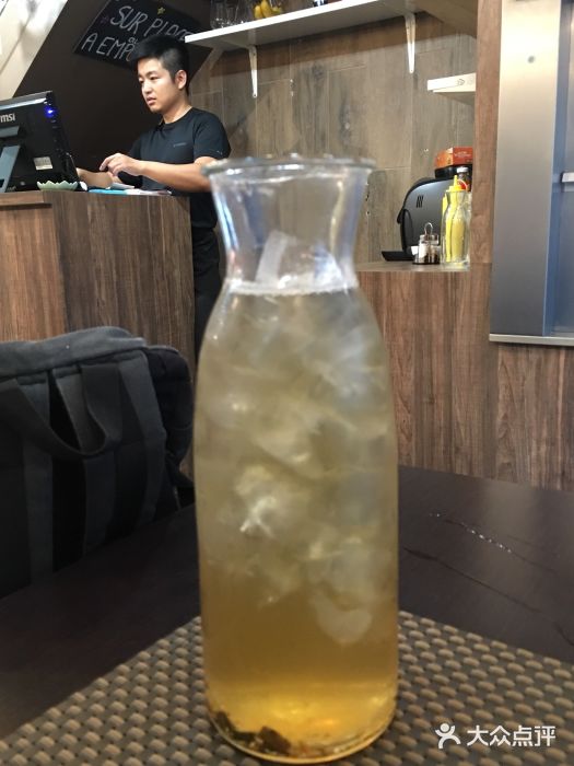 面对面图片