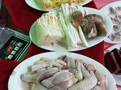清远鸡-花苑美食横琴生蚝火锅(拱北粤华路店)