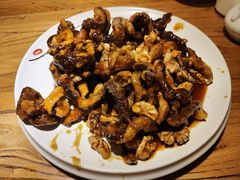 桃仁爆龙鳝-圆满素食林饭店非遗素食(河西店)