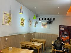 大堂-串妹花式冰粉(乐山总店)
