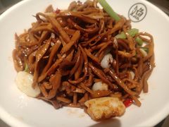 -江渔儿酸菜鱼(万科东荟城店)