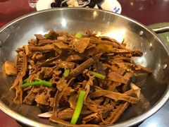 -董厨煨汤馆(车站路店)