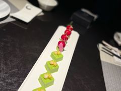 -江上荟·创意中国菜(绿地缤纷城店)