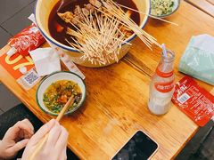 -拈签一笑黄牛肉辣卤串串