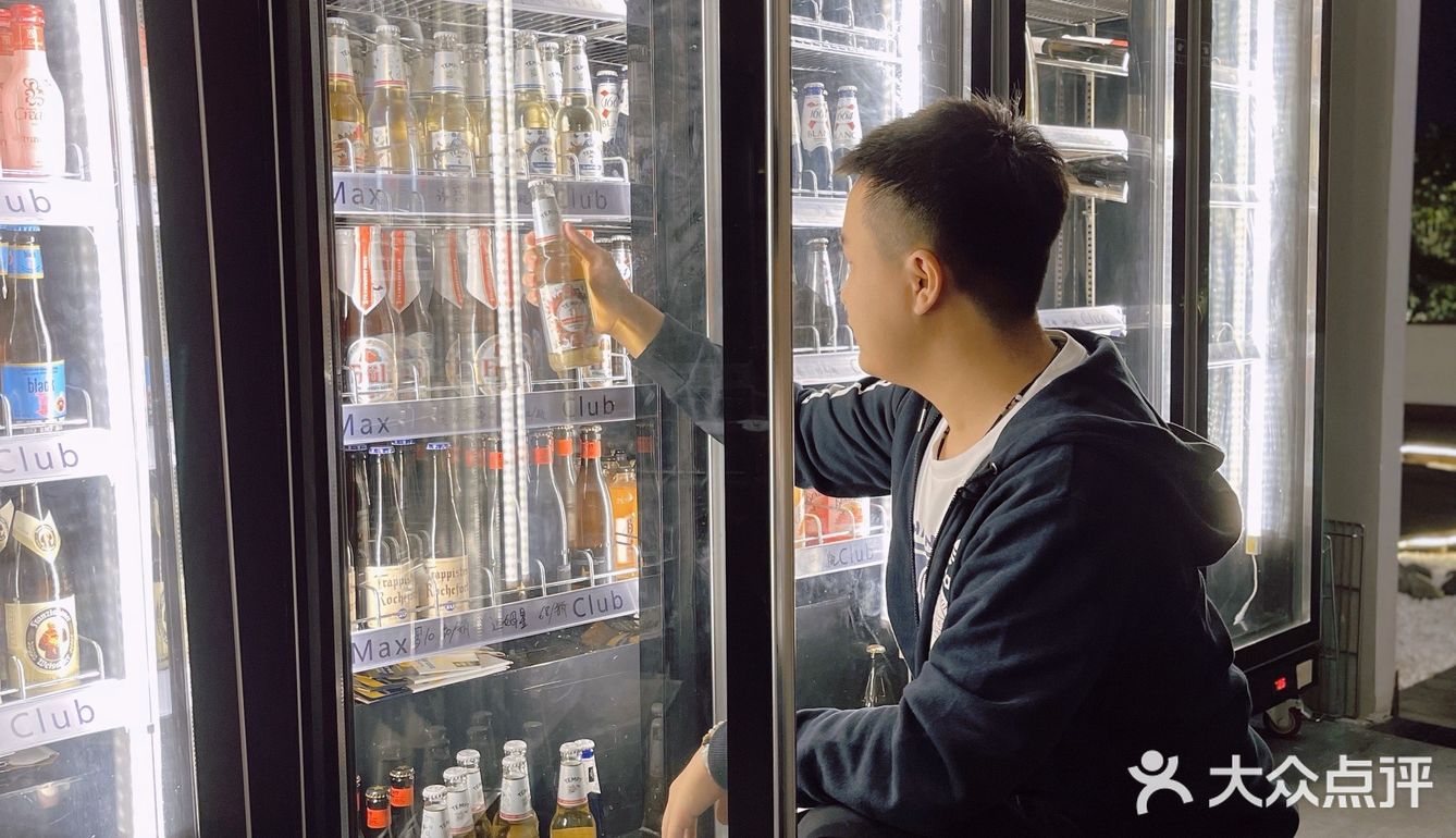 八一公园湖景最佳视角餐吧，环境超棒‼️