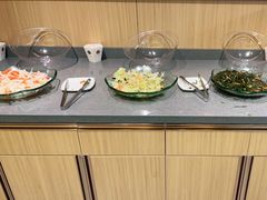 -小鱼小牛(世欧广场店)