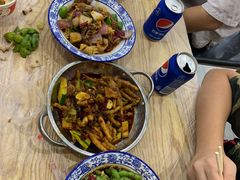 -江城燕子大排档(江汉路步行街店)