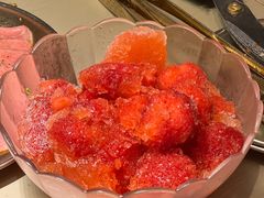 冰糖草莓-西塔老太太泥炉烤肉(温州首店万象城黑金店)