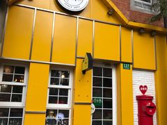门面-W CAFE(甜爱路店)