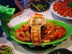 -沪小胖·小龙虾·蓝龙王(八佰伴店)