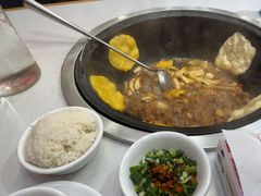 -鲁员外地锅鸡地锅鱼(古墩路店)