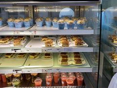 面包甜点陈列柜-宜家·瑞典风味餐厅(烟台路店)