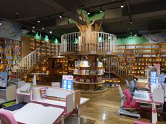 -新华书店(解放中路店)