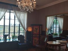 靠窗位-老洋房花园饭店(绍兴路店)