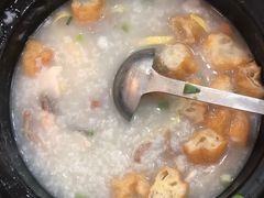 -芳姨广东砂锅粥(张庄路店)