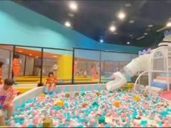 -水王国温泉水世界