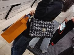 -CHANEL(恒隆广场店)
