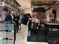 -东方红海鲜百汇(国际大厦店)