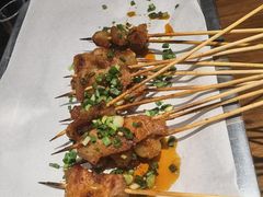 黄金牛油-西部一串烧烤·地道湘西小串