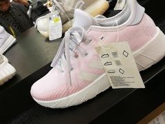 -东荟城名店仓
