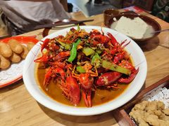 -虾领航小龙虾·吉林烧烤(柳州路店)