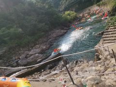 -安吉龙王山峡谷漂流