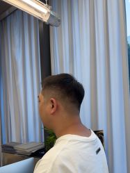 -侨治发型