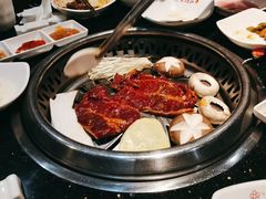 -木槿花韩式炭烤·熟成肉工坊(孙文东路店)