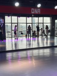 -DNA舞室