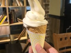 -TIMO COFFEE 阿拉校园面包