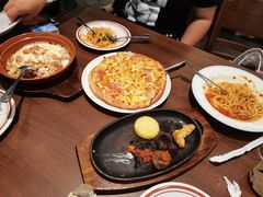 -萨莉亚意式餐厅(杭州滨江天街店)