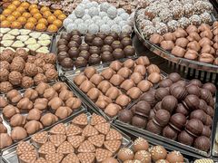 -Laderach 莱德拉(上海环贸iapm店)