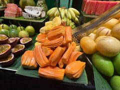 -雍容荟活波龙自助餐(IFS黑金店)