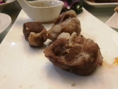 精品手扒肉-那达慕蒙古风味酒楼