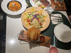 -ins森林童话餐厅coffee&bistro