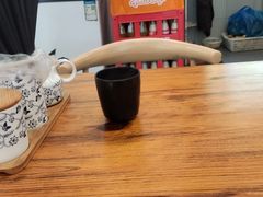 -裕兴记·蟹黄面馆养育巷精选店面馆