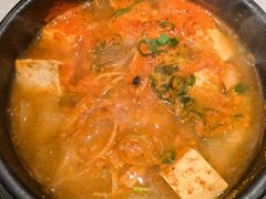 海鲜大酱汤-黄金牧场(明洞总店)
