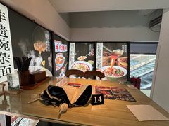 -兵哥豌豆面(雅颂居店)